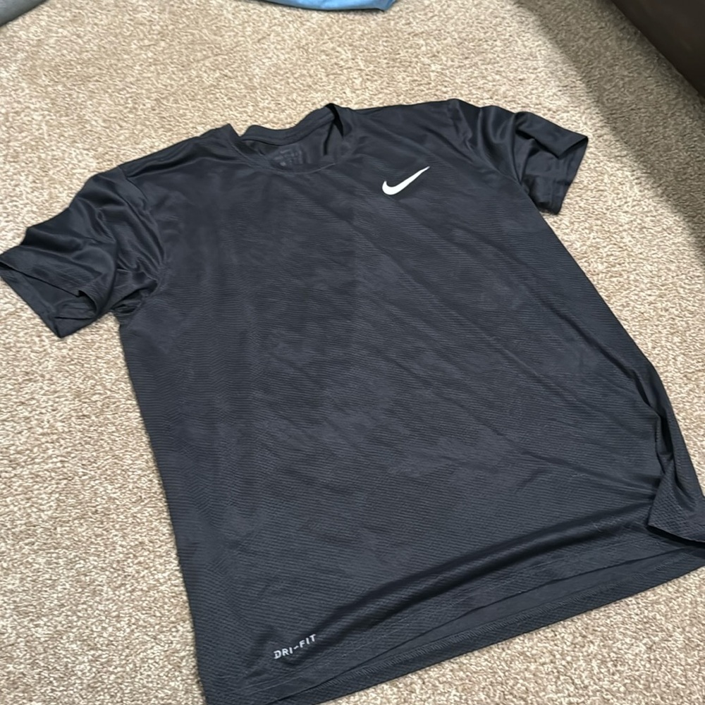 Nike dri-fit workout shirt